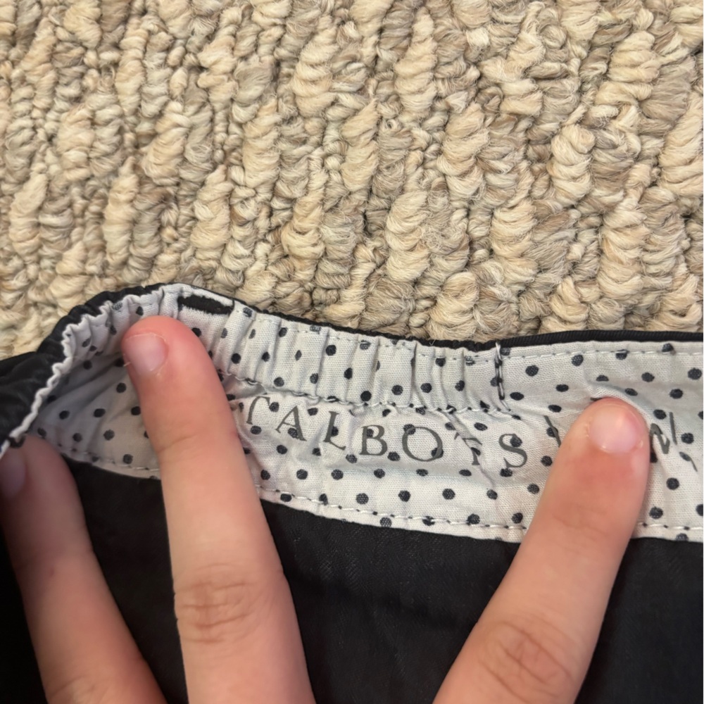 Womens's Black Pants - Picture 2 of 4